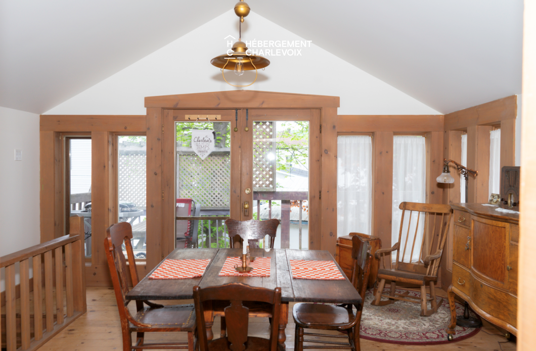 Le 142 - Maison au charme d'antan au centre-ville de Baie-Saint-Paul